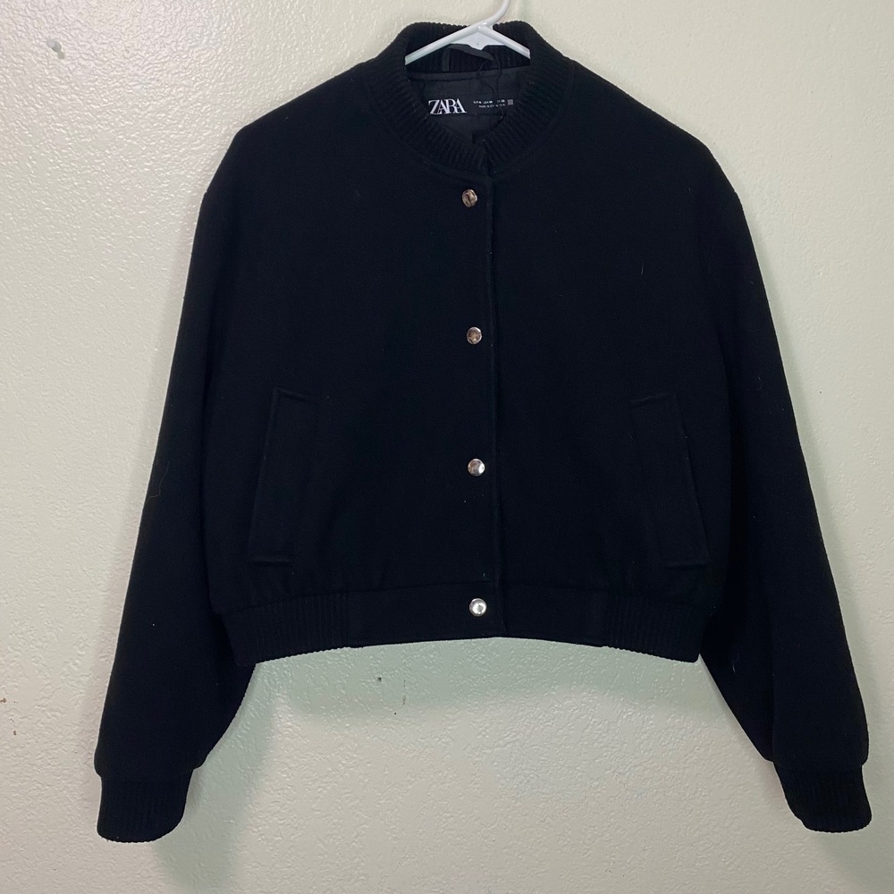 Zara Womens Black Cropped Bomber Jacket Silver Snap Button Ribbed Trim Size M